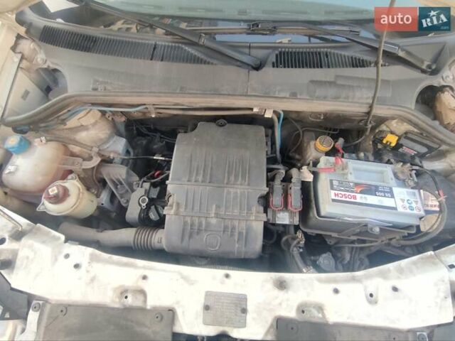 Белый Фиат Добло, объемом двигателя 1.4 л и пробегом 98 тыс. км за 6500 $, фото 4 на Automoto.ua