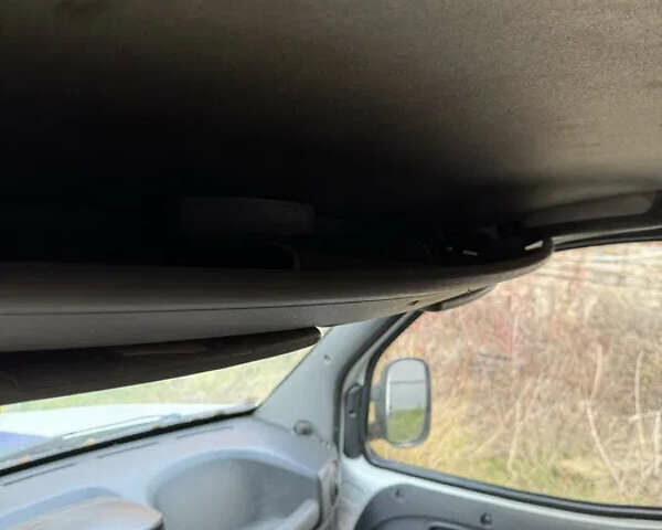 Белый Фиат Добло, объемом двигателя 1.2 л и пробегом 167 тыс. км за 5000 $, фото 2 на Automoto.ua