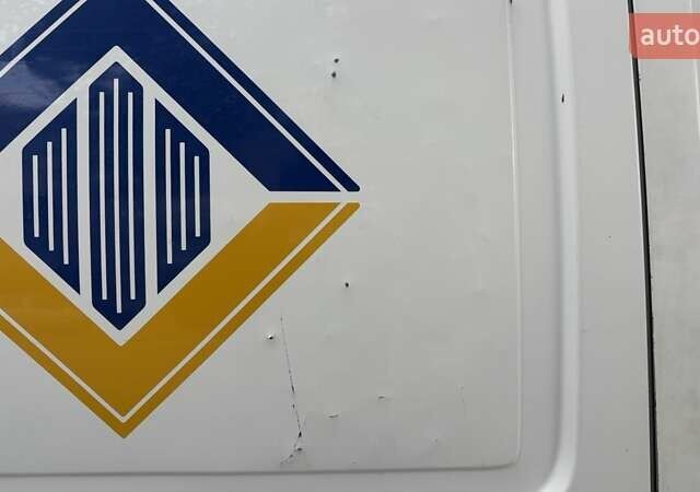 Белый Фиат Добло, объемом двигателя 1.4 л и пробегом 319 тыс. км за 2750 $, фото 25 на Automoto.ua