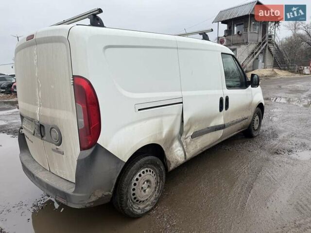 Білий Фіат Добло, об'ємом двигуна 1.37 л та пробігом 211 тис. км за 4999 $, фото 2 на Automoto.ua