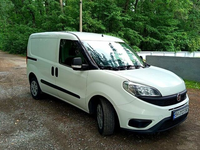 Фиат Добло 2017 в Кропивницком (Кировограде) на Automoto.ua Белый Фиат Добло, объемом двигателя 1.2 л и пробегом 260 тыс. км за 7500 $, фото 3 на Automoto.ua