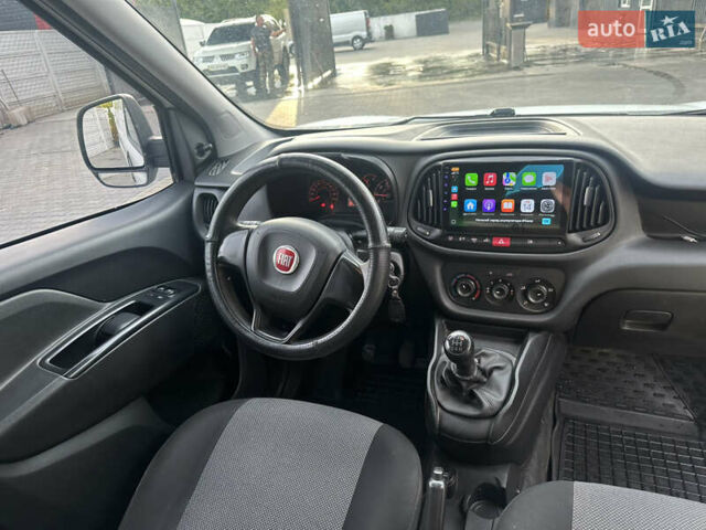 Белый Фиат Добло, объемом двигателя 1.2 л и пробегом 171 тыс. км за 9900 $, фото 6 на Automoto.ua