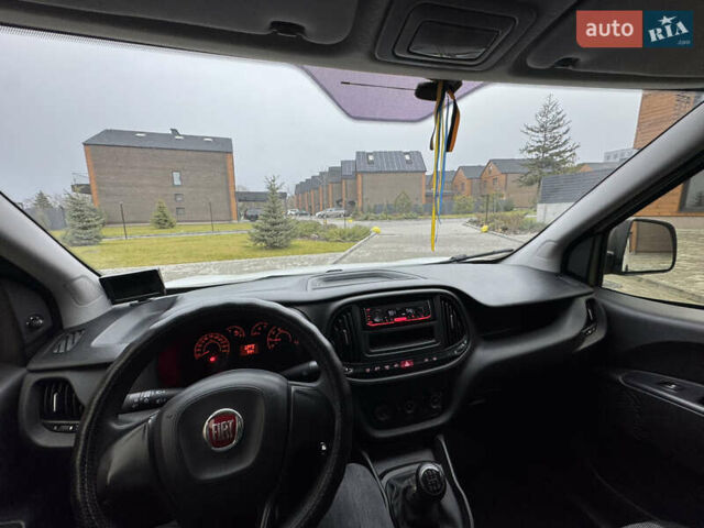 Білий Фіат Добло, об'ємом двигуна 1.25 л та пробігом 111 тис. км за 9500 $, фото 19 на Automoto.ua