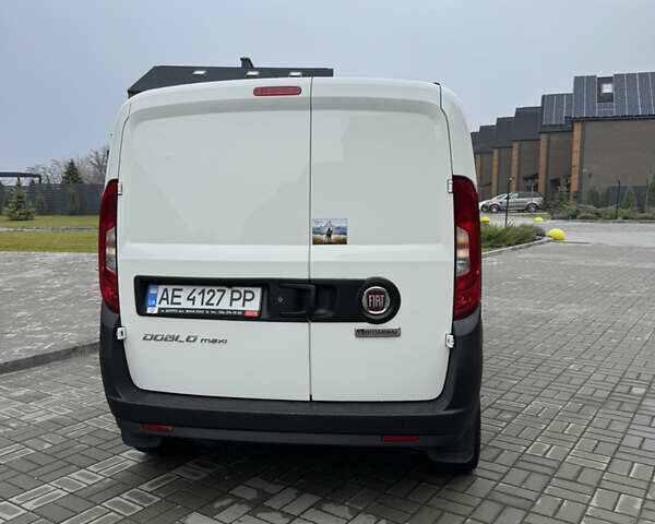 Білий Фіат Добло, об'ємом двигуна 1.25 л та пробігом 111 тис. км за 9500 $, фото 6 на Automoto.ua