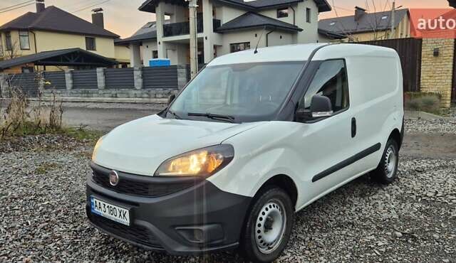 Белый Фиат Добло, объемом двигателя 1.37 л и пробегом 176 тыс. км за 6900 $, фото 10 на Automoto.ua