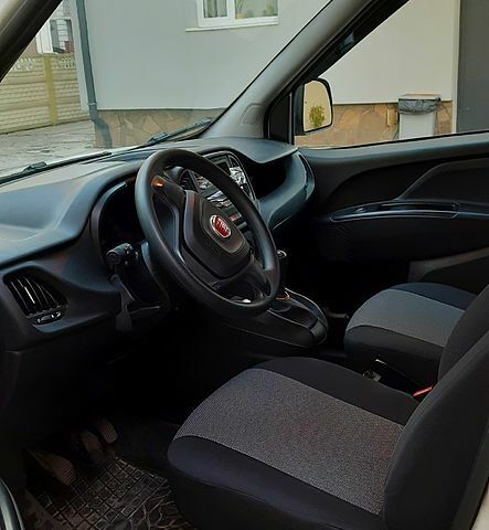 Білий Фіат Добло, об'ємом двигуна 1.3 л та пробігом 25 тис. км за 13000 $, фото 3 на Automoto.ua