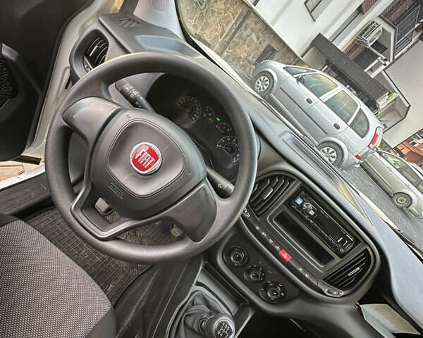 Белый Фиат Добло, объемом двигателя 1.37 л и пробегом 15 тыс. км за 14900 $, фото 8 на Automoto.ua