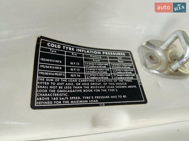 Білий Фіат Добло, об'ємом двигуна 1.25 л та пробігом 133 тис. км за 6000 $, фото 13 на Automoto.ua