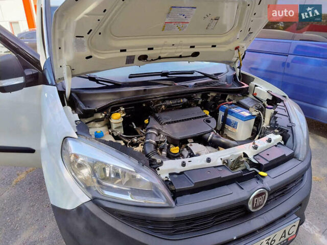 Білий Фіат Добло, об'ємом двигуна 1.25 л та пробігом 133 тис. км за 6000 $, фото 16 на Automoto.ua