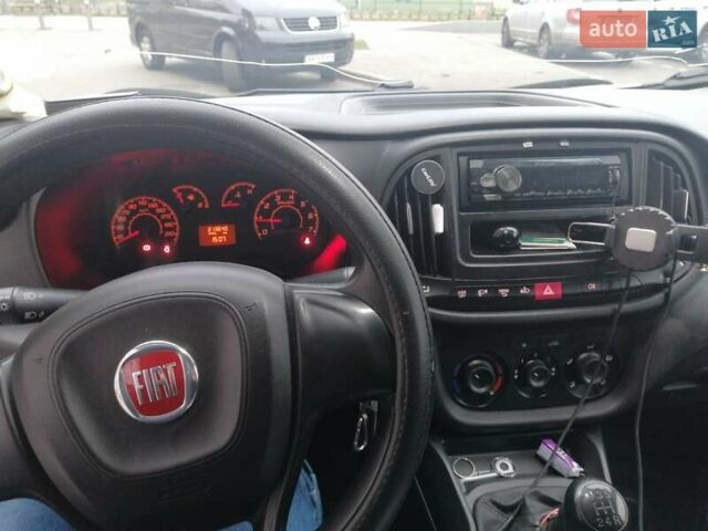 Белый Фиат Добло, объемом двигателя 1.25 л и пробегом 214 тыс. км за 8600 $, фото 16 на Automoto.ua