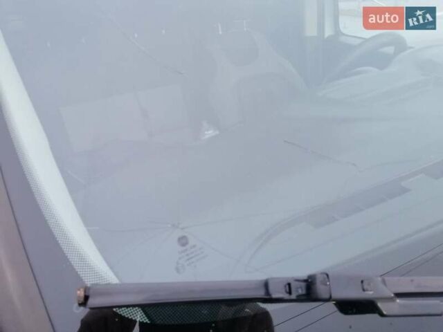 Белый Фиат Добло, объемом двигателя 1.25 л и пробегом 214 тыс. км за 8600 $, фото 4 на Automoto.ua