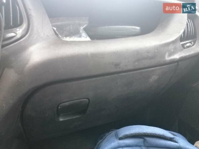 Белый Фиат Добло, объемом двигателя 1.25 л и пробегом 214 тыс. км за 8600 $, фото 12 на Automoto.ua