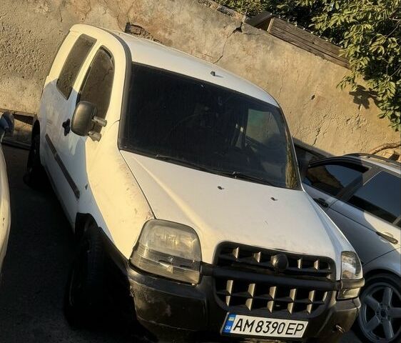 Білий Фіат Добло, об'ємом двигуна 1.9 л та пробігом 340 тис. км за 900 $, фото 1 на Automoto.ua