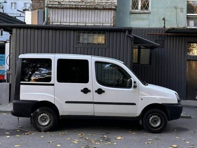 Білий Фіат Добло, об'ємом двигуна 1.9 л та пробігом 210 тис. км за 3000 $, фото 1 на Automoto.ua