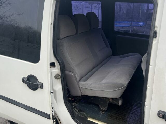 Білий Фіат Добло, об'ємом двигуна 1.9 л та пробігом 280 тис. км за 3300 $, фото 1 на Automoto.ua