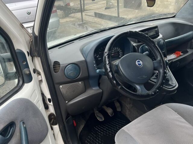 Білий Фіат Добло, об'ємом двигуна 1.9 л та пробігом 280 тис. км за 3300 $, фото 2 на Automoto.ua