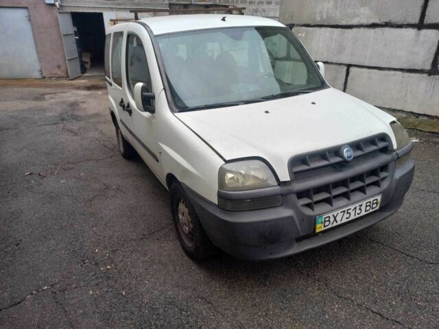 Белый Фиат Добло, объемом двигателя 1.9 л и пробегом 290 тыс. км за 3341 $, фото 1 на Automoto.ua