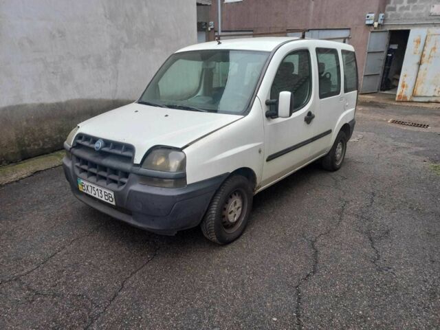 Белый Фиат Добло, объемом двигателя 1.9 л и пробегом 290 тыс. км за 3341 $, фото 2 на Automoto.ua