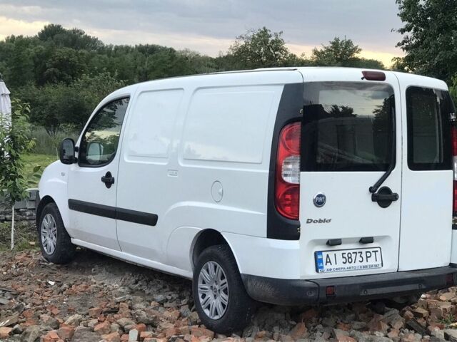 Білий Фіат Добло, об'ємом двигуна 1.9 л та пробігом 350 тис. км за 4199 $, фото 1 на Automoto.ua