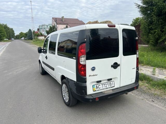 Белый Фиат Добло, объемом двигателя 1.9 л и пробегом 399 тыс. км за 4200 $, фото 4 на Automoto.ua
