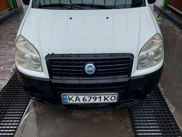 Білий Фіат Добло, об'ємом двигуна 1.2 л та пробігом 500 тис. км за 2950 $, фото 2 на Automoto.ua