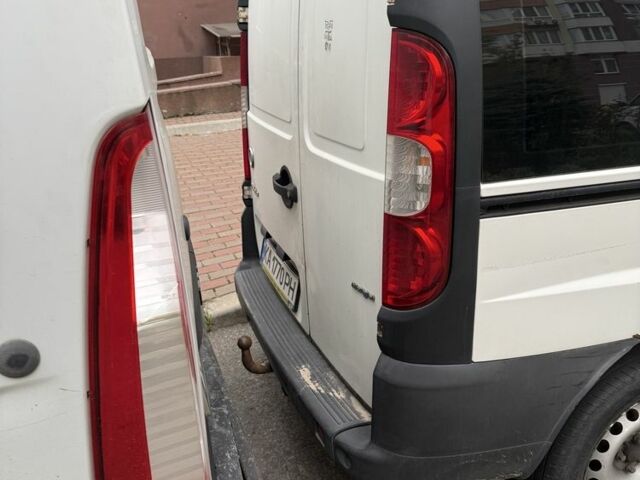 Білий Фіат Добло, об'ємом двигуна 1.2 л та пробігом 298 тис. км за 3800 $, фото 4 на Automoto.ua