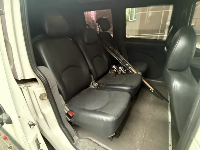 Білий Фіат Добло, об'ємом двигуна 1.2 л та пробігом 298 тис. км за 3800 $, фото 5 на Automoto.ua