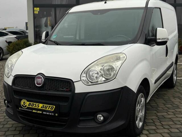 Белый Фиат Добло, объемом двигателя 1.2 л и пробегом 270 тыс. км за 4990 $, фото 2 на Automoto.ua