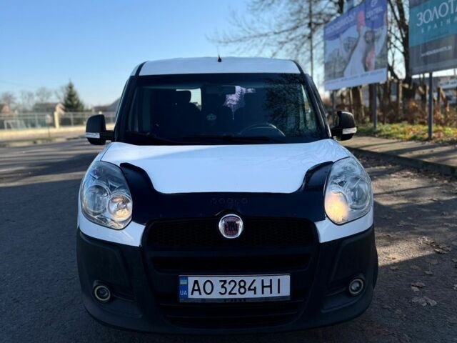 Білий Фіат Добло, об'ємом двигуна 1.2 л та пробігом 250 тис. км за 4900 $, фото 7 на Automoto.ua