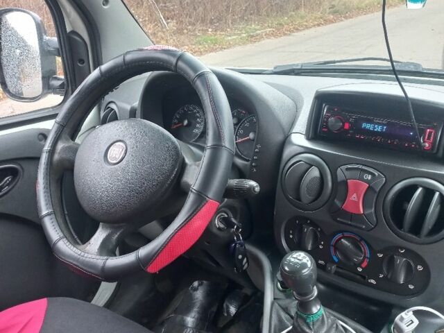 Білий Фіат Добло, об'ємом двигуна 1.4 л та пробігом 237 тис. км за 3000 $, фото 7 на Automoto.ua