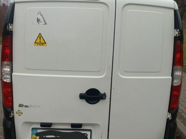 Білий Фіат Добло, об'ємом двигуна 1.4 л та пробігом 237 тис. км за 3000 $, фото 3 на Automoto.ua