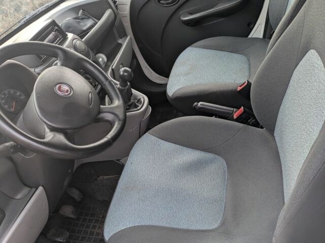 Білий Фіат Добло, об'ємом двигуна 1.3 л та пробігом 177 тис. км за 3000 $, фото 8 на Automoto.ua