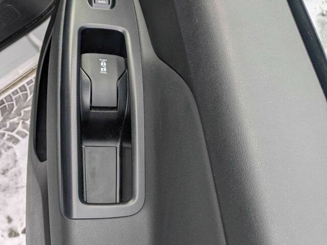 Белый Фиат Добло, объемом двигателя 2.4 л и пробегом 110 тыс. км за 10700 $, фото 5 на Automoto.ua