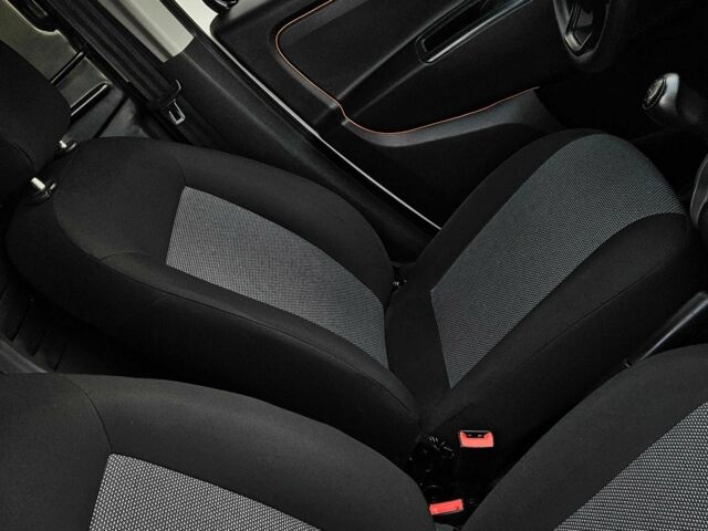 Білий Фіат Добло, об'ємом двигуна 1.2 л та пробігом 64 тис. км за 8999 $, фото 11 на Automoto.ua