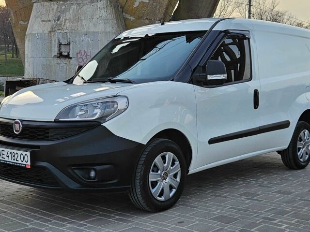 Білий Фіат Добло, об'ємом двигуна 1.2 л та пробігом 64 тис. км за 8999 $, фото 2 на Automoto.ua