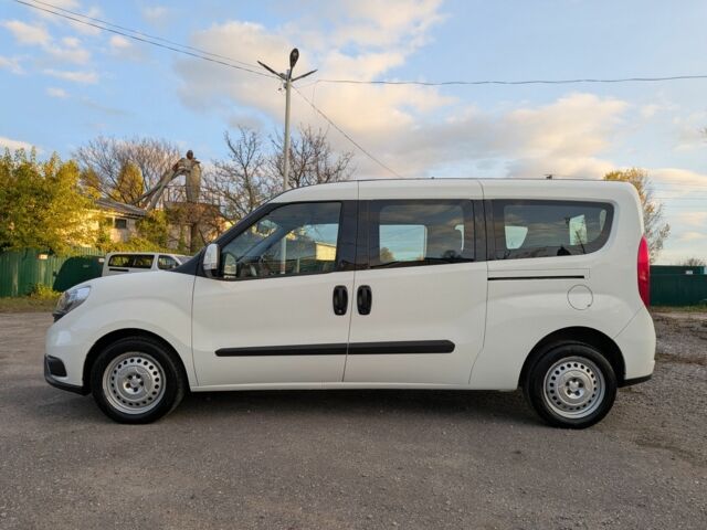 Білий Фіат Добло, об'ємом двигуна 1.3 л та пробігом 100 тис. км за 10800 $, фото 5 на Automoto.ua