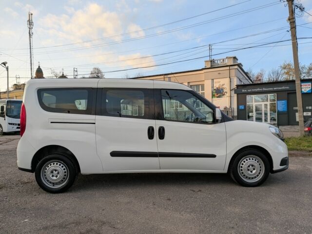 Білий Фіат Добло, об'ємом двигуна 1.3 л та пробігом 100 тис. км за 10800 $, фото 4 на Automoto.ua