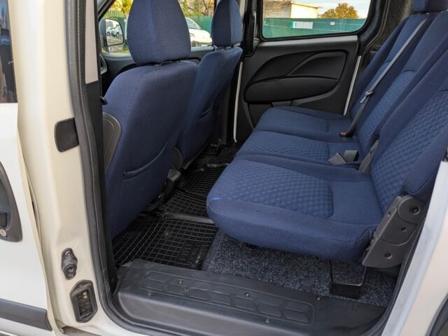 Білий Фіат Добло, об'ємом двигуна 1.3 л та пробігом 100 тис. км за 10800 $, фото 10 на Automoto.ua