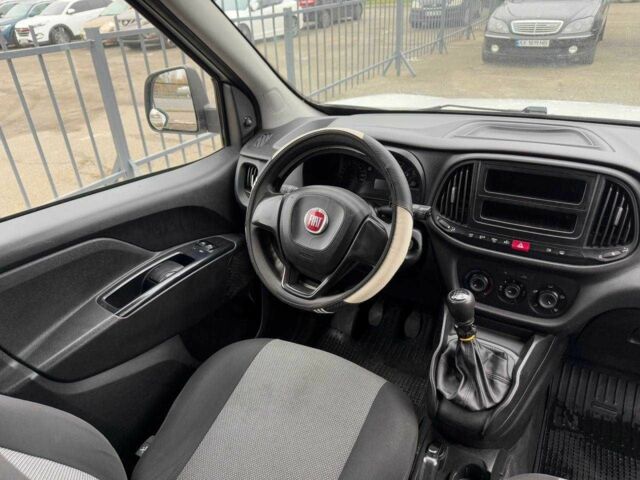 Белый Фиат Добло, объемом двигателя 0 л и пробегом 346 тыс. км за 7190 $, фото 12 на Automoto.ua