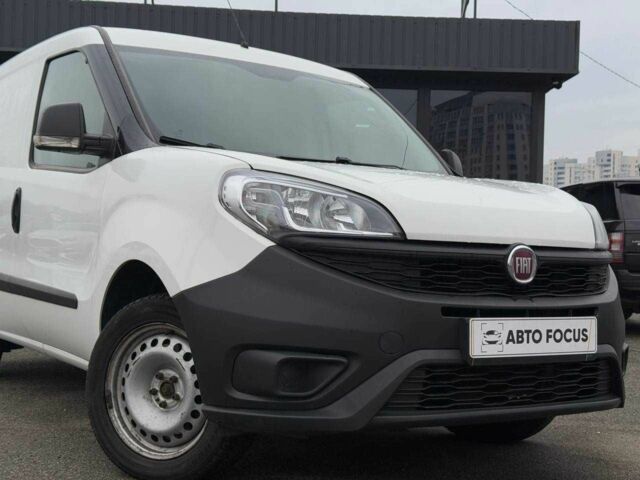 Белый Фиат Добло, объемом двигателя 0 л и пробегом 346 тыс. км за 7190 $, фото 1 на Automoto.ua