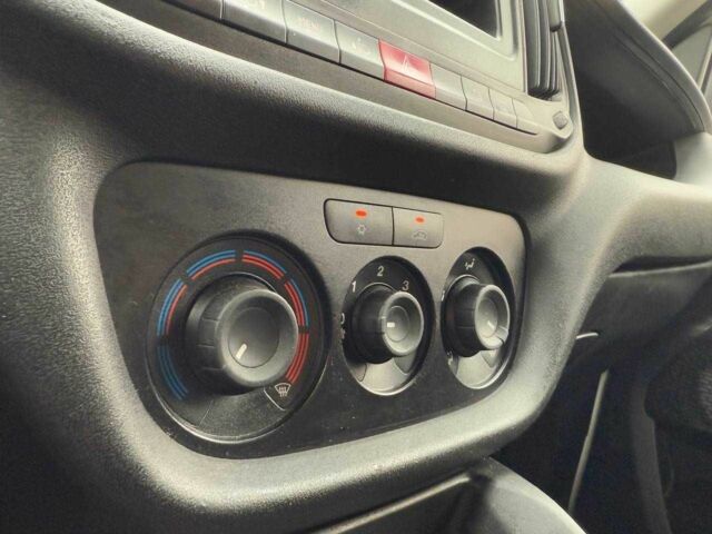 Белый Фиат Добло, объемом двигателя 0 л и пробегом 346 тыс. км за 7190 $, фото 17 на Automoto.ua