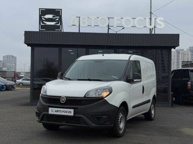 Белый Фиат Добло, объемом двигателя 0 л и пробегом 346 тыс. км за 7190 $, фото 3 на Automoto.ua