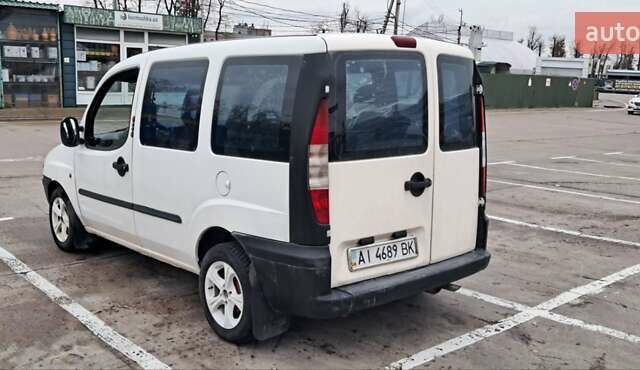 Белый Фиат Добло, объемом двигателя 1.9 л и пробегом 300 тыс. км за 2700 $, фото 3 на Automoto.ua
