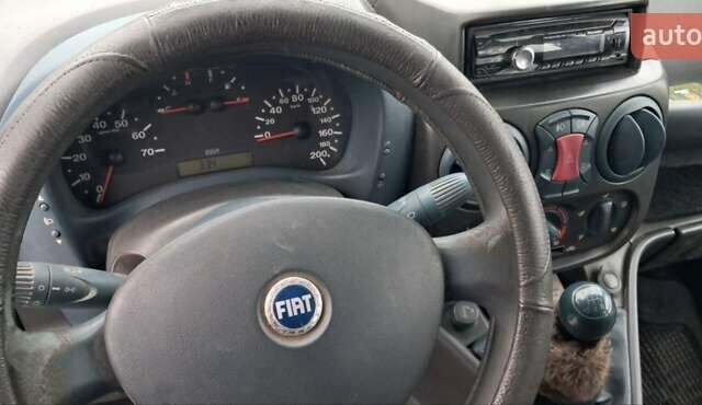 Белый Фиат Добло, объемом двигателя 1.9 л и пробегом 300 тыс. км за 2700 $, фото 7 на Automoto.ua