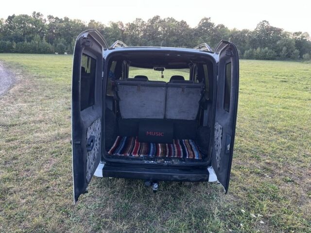 Білий Фіат Добло, об'ємом двигуна 1.9 л та пробігом 263 тис. км за 3800 $, фото 4 на Automoto.ua