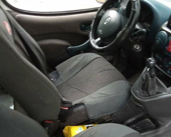 Білий Фіат Добло, об'ємом двигуна 1.91 л та пробігом 300 тис. км за 2800 $, фото 5 на Automoto.ua