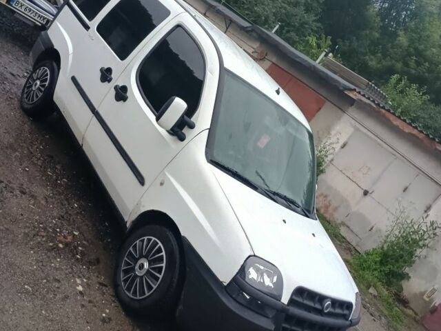 Белый Фиат Добло, объемом двигателя 1.9 л и пробегом 374 тыс. км за 2700 $, фото 5 на Automoto.ua