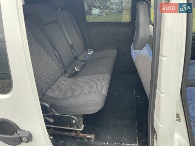 Білий Фіат Добло, об'ємом двигуна 1.91 л та пробігом 360 тис. км за 2499 $, фото 10 на Automoto.ua