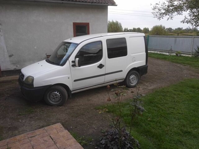 Белый Фиат Добло, объемом двигателя 1.9 л и пробегом 314 тыс. км за 2700 $, фото 9 на Automoto.ua