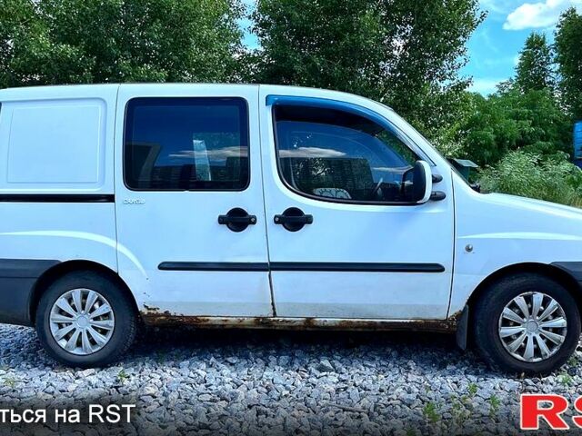Білий Фіат Добло, об'ємом двигуна 1.9 л та пробігом 351 тис. км за 2700 $, фото 1 на Automoto.ua